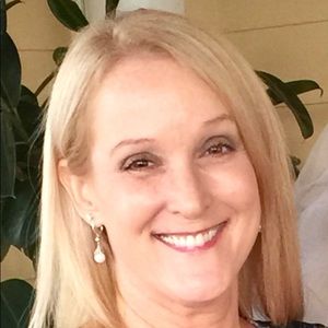 Meet your Posher, Renee